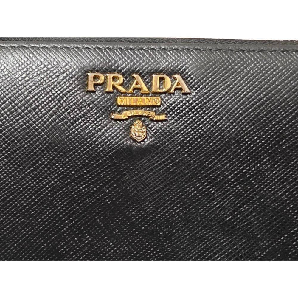 Prada Large Saffiano Leather Wallet. - Picture 4 of 16